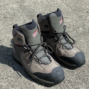 Red Wing Thruhiker - MEN'S 6-INCH WATERPROOF SAFETY TOE HIKER BOOT